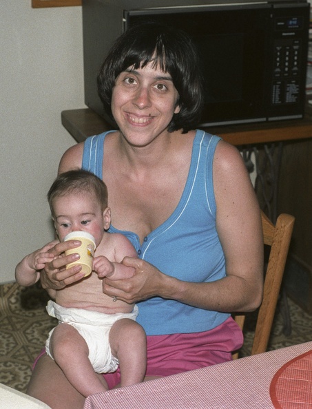 113-21 June 1985 Lucy Lynne.jpg